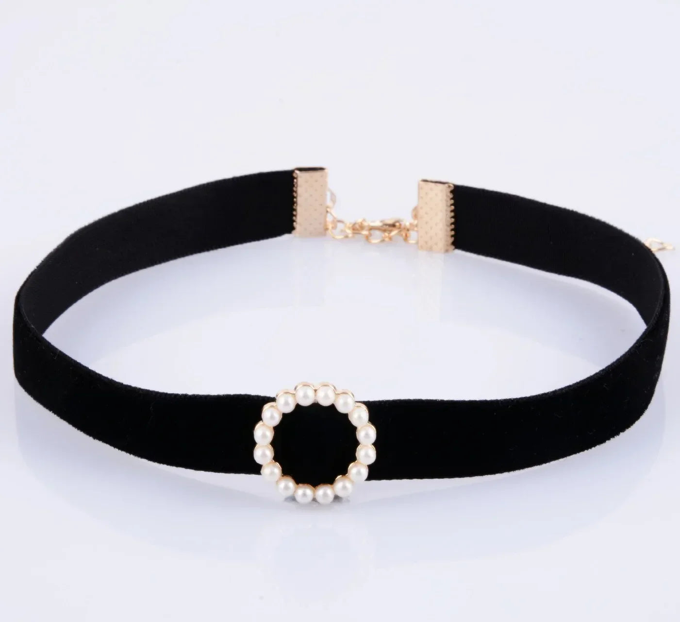 Simple Vintage Choker