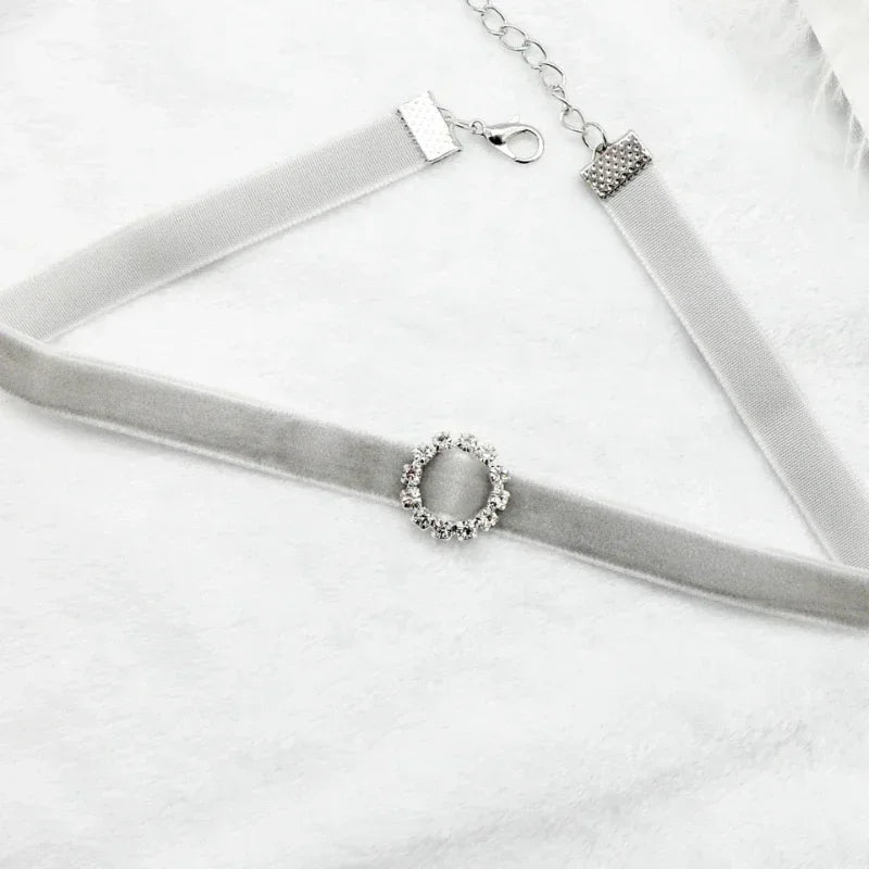 Simple Vintage Choker