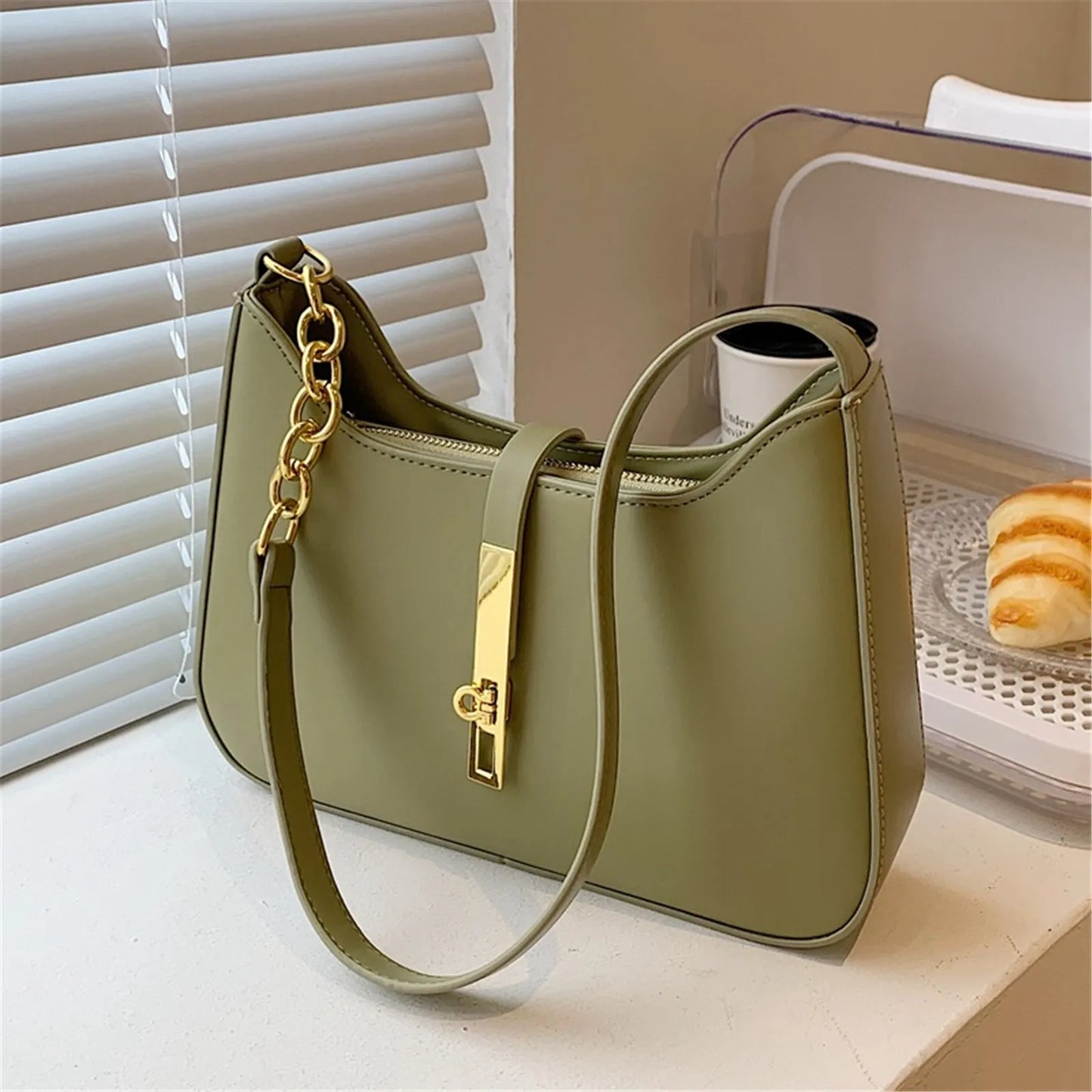Simple Shoulder Bag