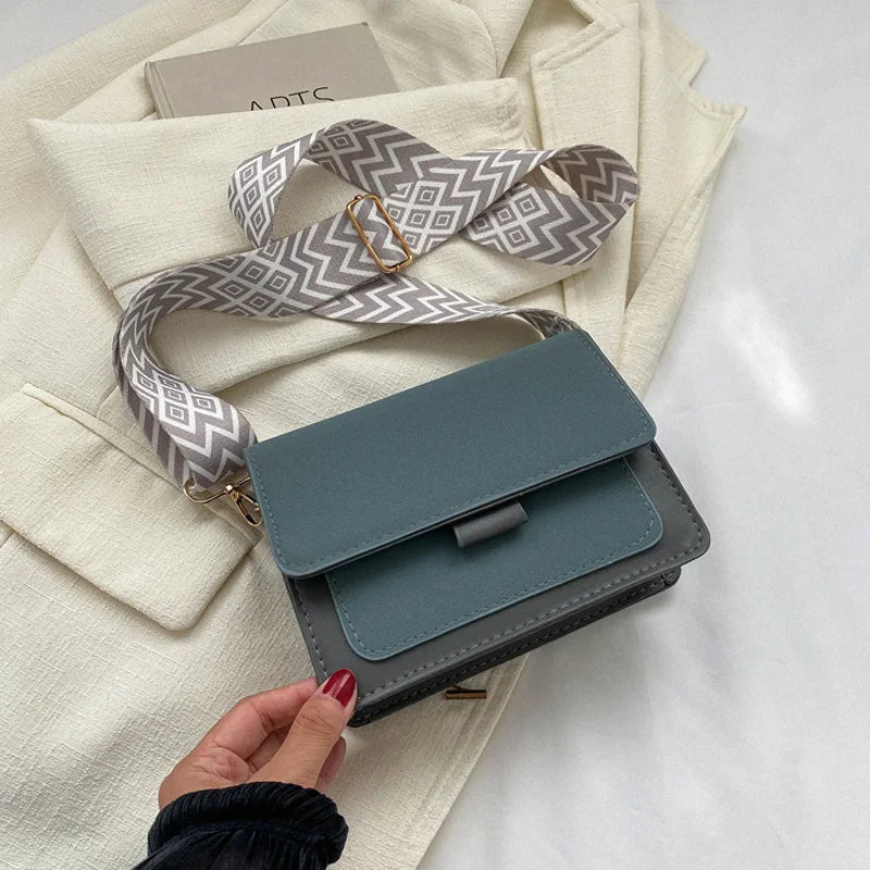 Fashion Wide Strap Crossbody Bag