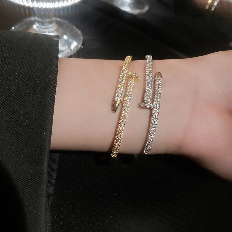 Simple Shiny Bracelet