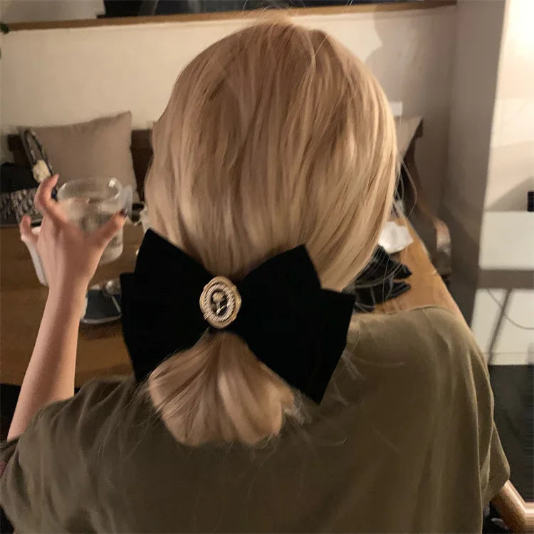 Elegant Hair Bow