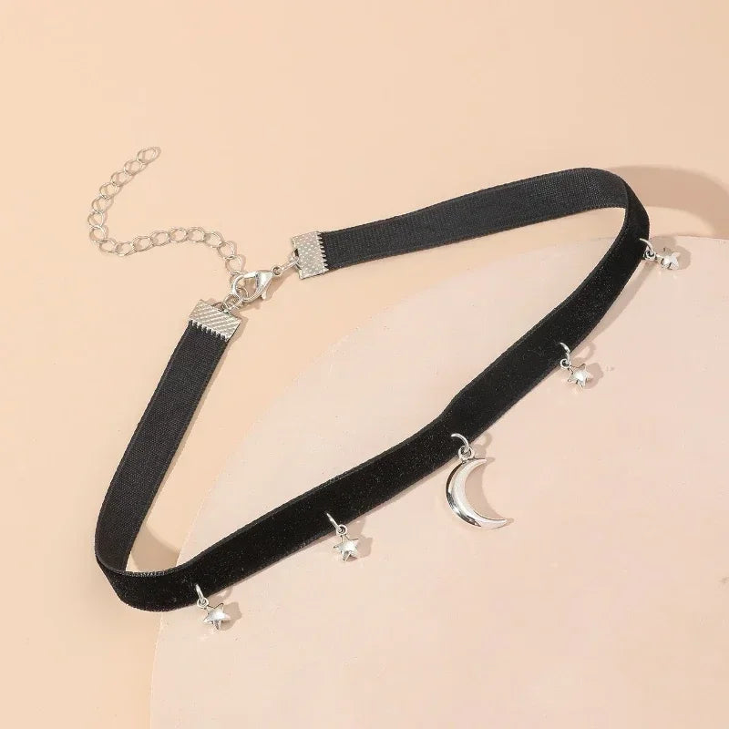 Simple Vintage Choker