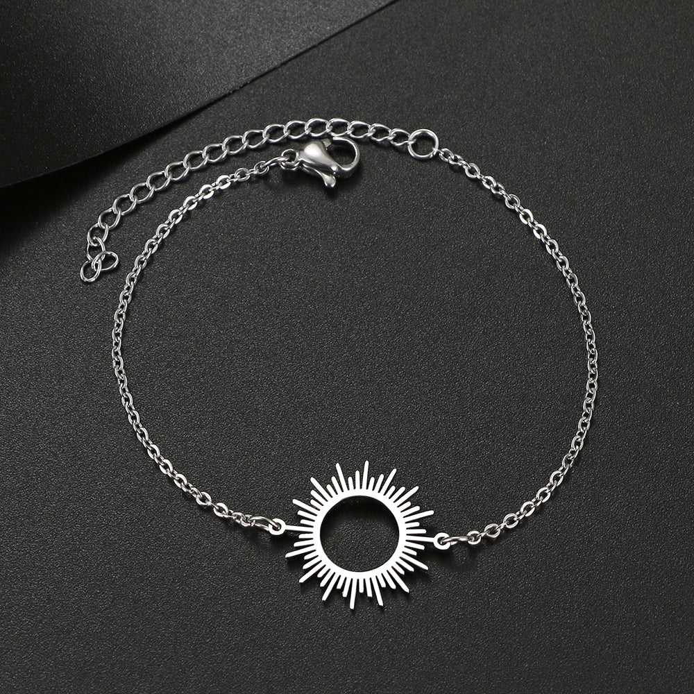 Simple Sun Charm Bracelet