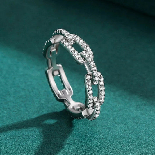 Elegant Silver Chain Ring