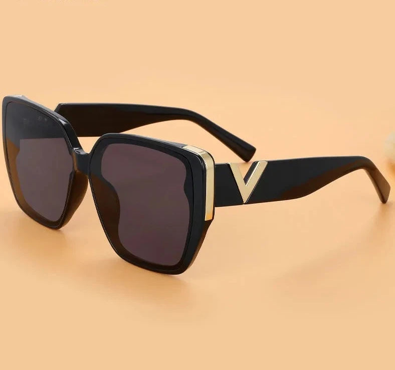 Luxury V-Shaped Square Sunglasses