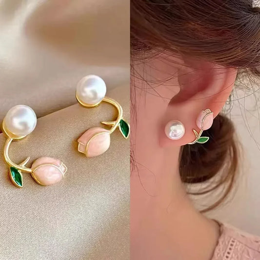 Sweet Pearl Tulip Earrings