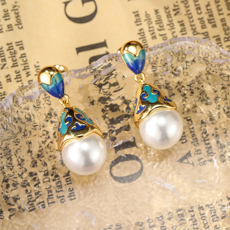 Pearl Dropping Oil Retro Style Earrings