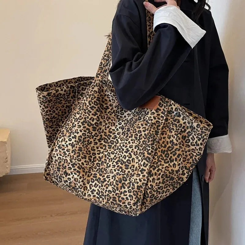 Vintage Leopard Pattern Shoulder Bag