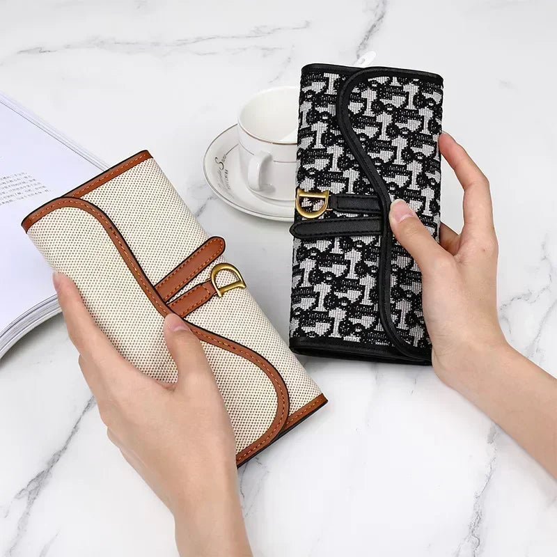 Elegant Retro Wallet