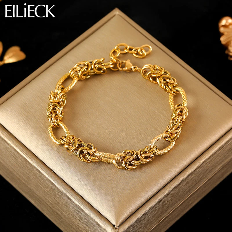 Elegant Twisted Bracelet