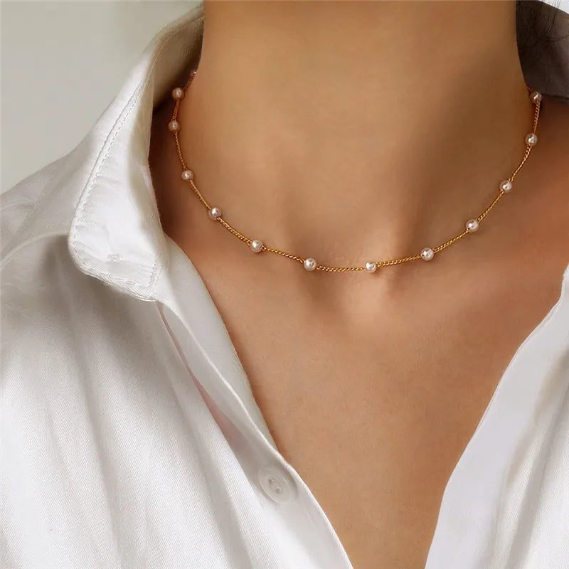 Elegant Pearl Choker Necklace