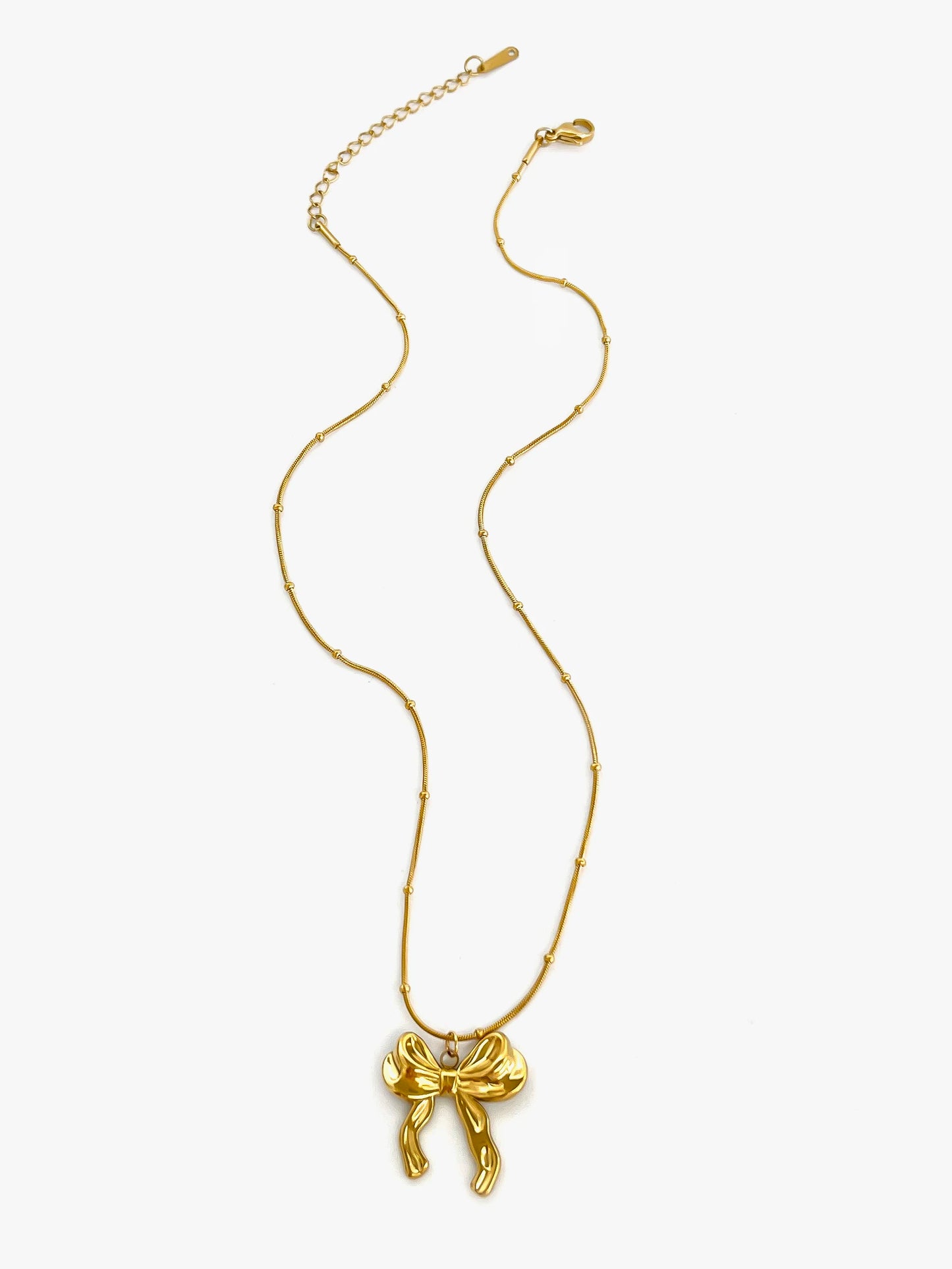 Classic Elegant Gold Bow Necklace