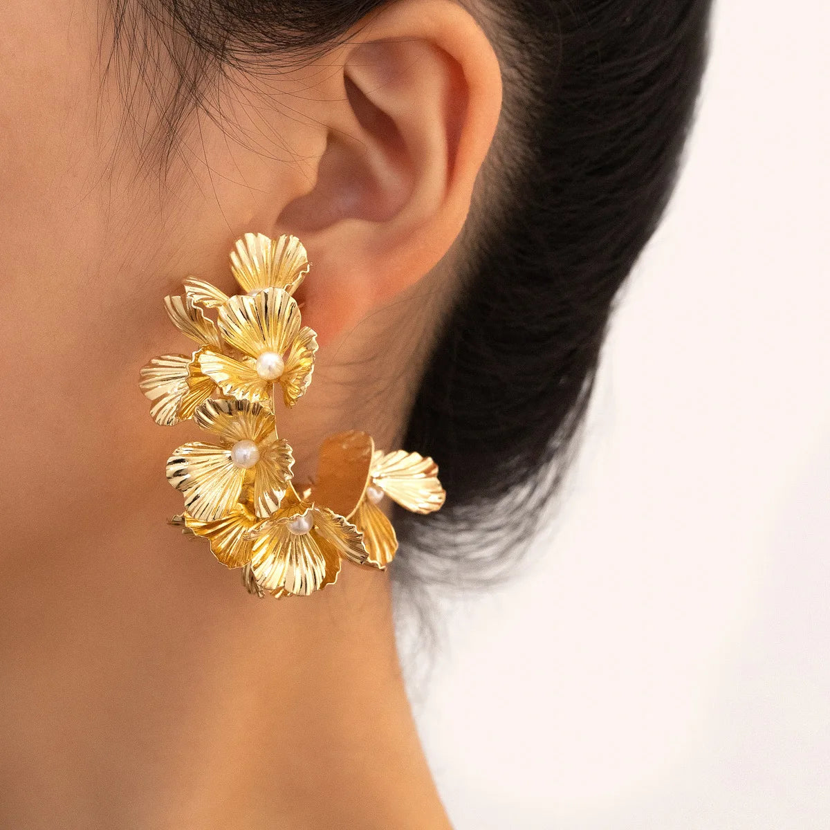 Multi-layer Flower C-shaped Earring